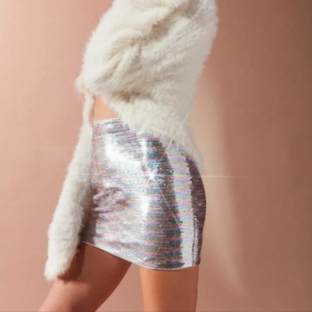 Urban Outfitters rainbow sequint Mini skirt. - Picture 3 of 10